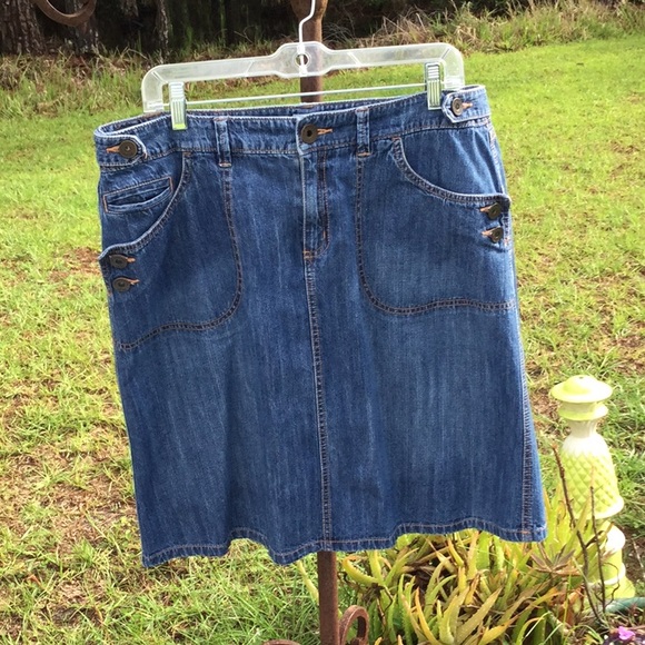 🦋Bass Denim Fun Skirt Size 14 Wardrobe Must Have 🦋 - Picture 3 of 7